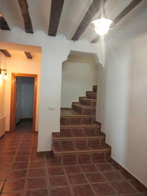 Villa Agradable Casa Con Chimenea Interior Y Barbacoa. à Graja de Iniesta Extérieur photo
